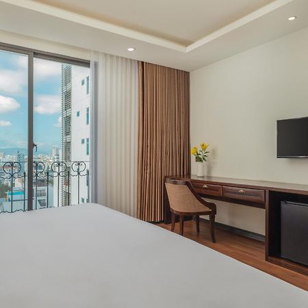 Palazzo Boutique Hotel Da Nang Bagian luar foto