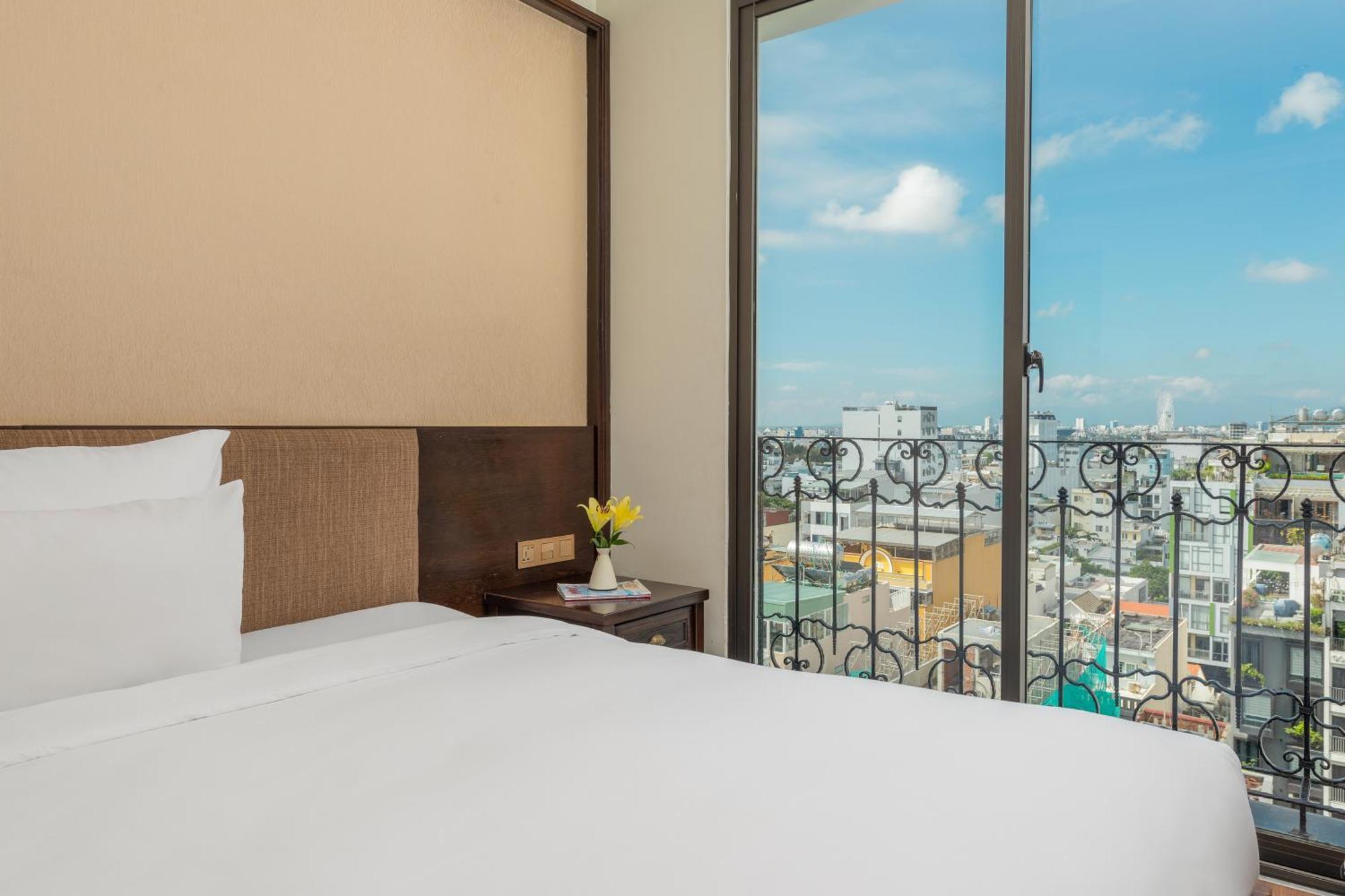 Palazzo Boutique Hotel Da Nang Bagian luar foto